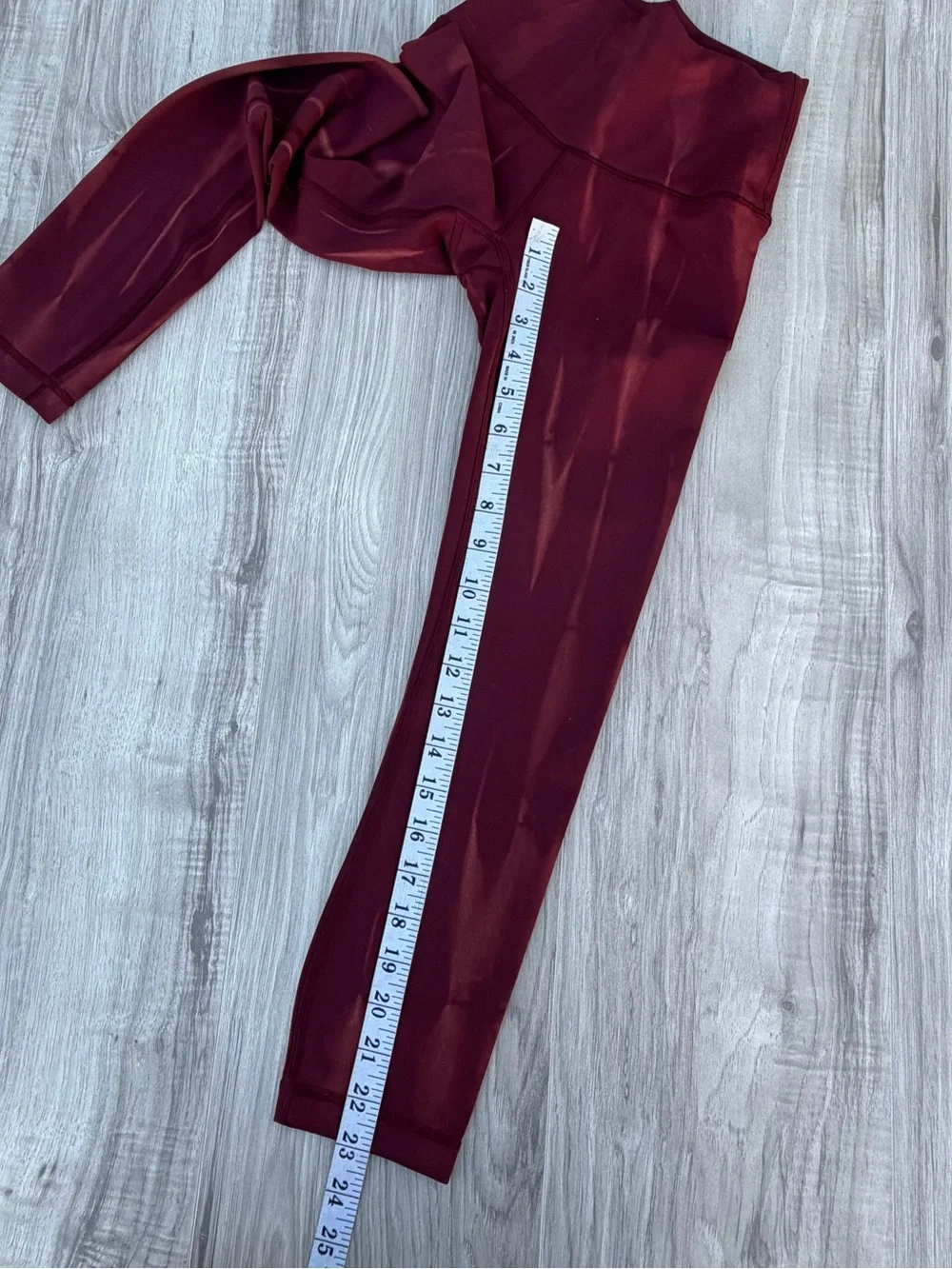 Lululemon Wunder Train High-Rise Crop 23
